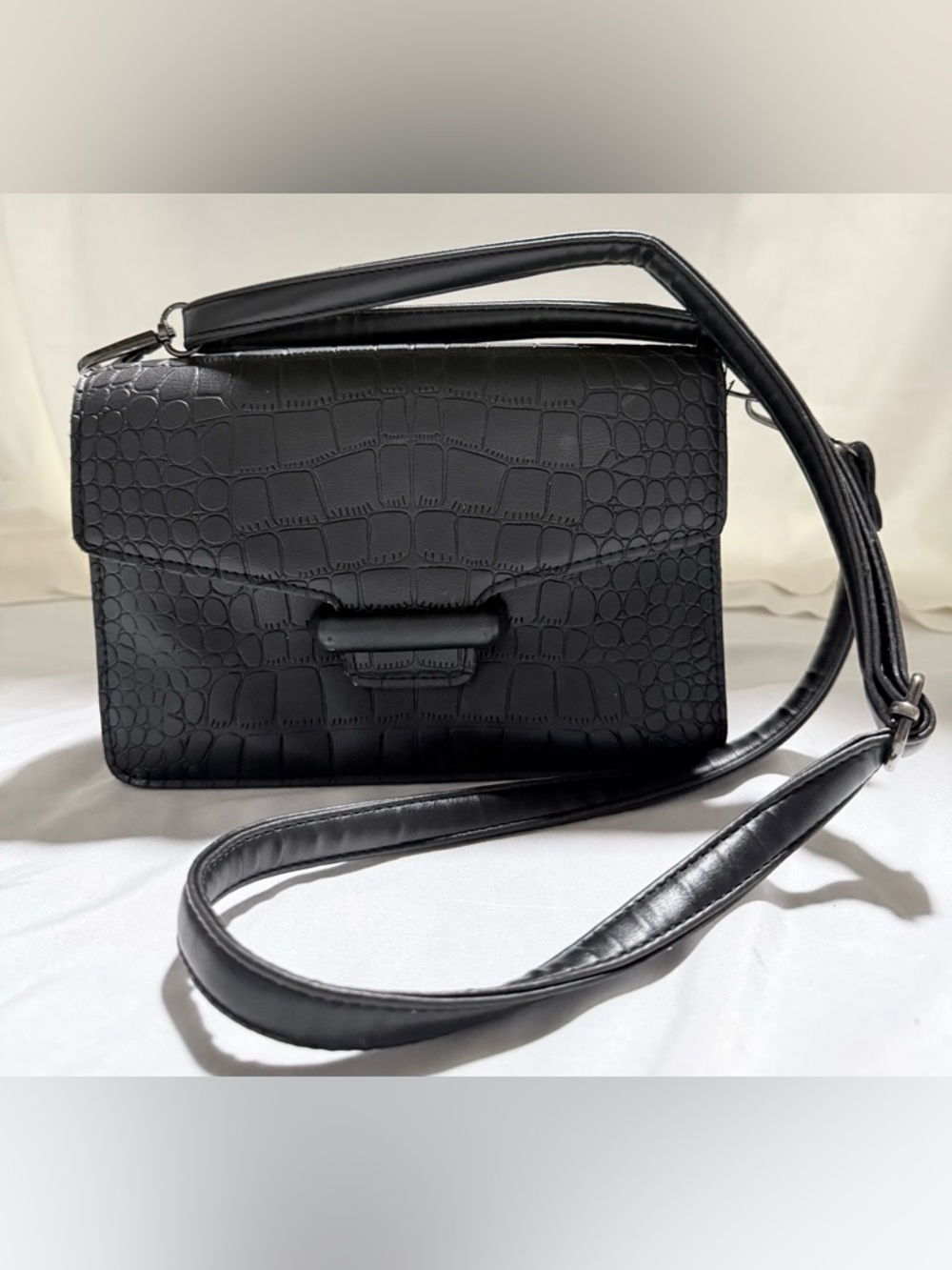 Black Thinner Croc-Embossed Leather Shoulder Clutch Classic Women's Handbag